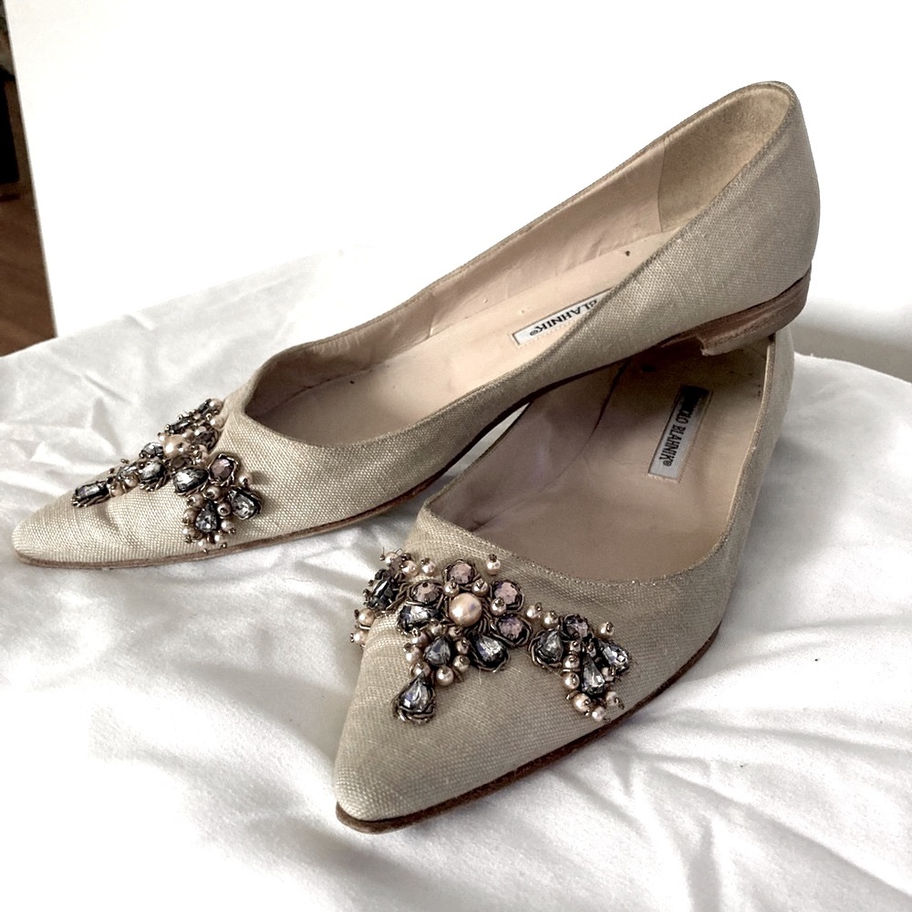 Manolo blahnik flats
